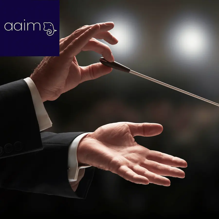 Leiders en teams werken samen aan cultuurverandering en leiderschapsontwikkeling binnen de organisatie